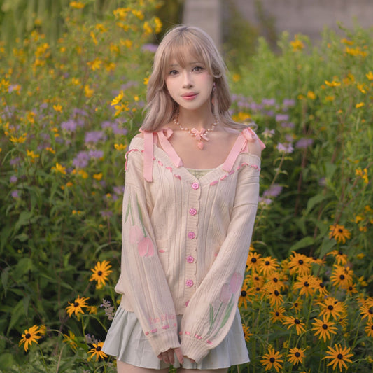 Tulip cardigan Elina's art