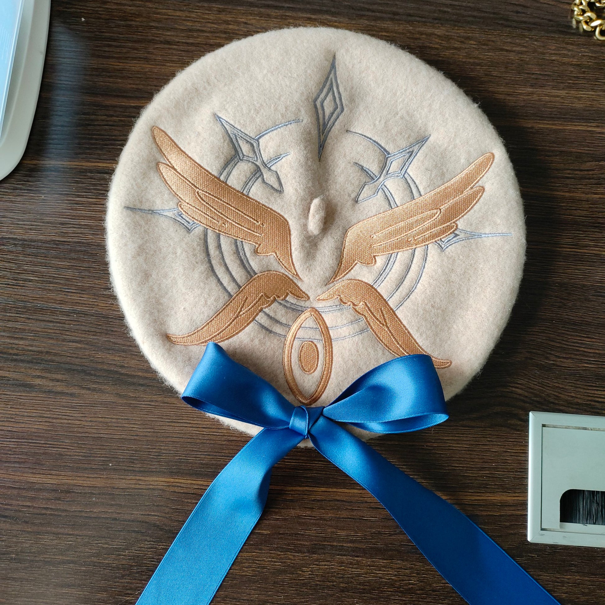 Sunday Beret Elina's art