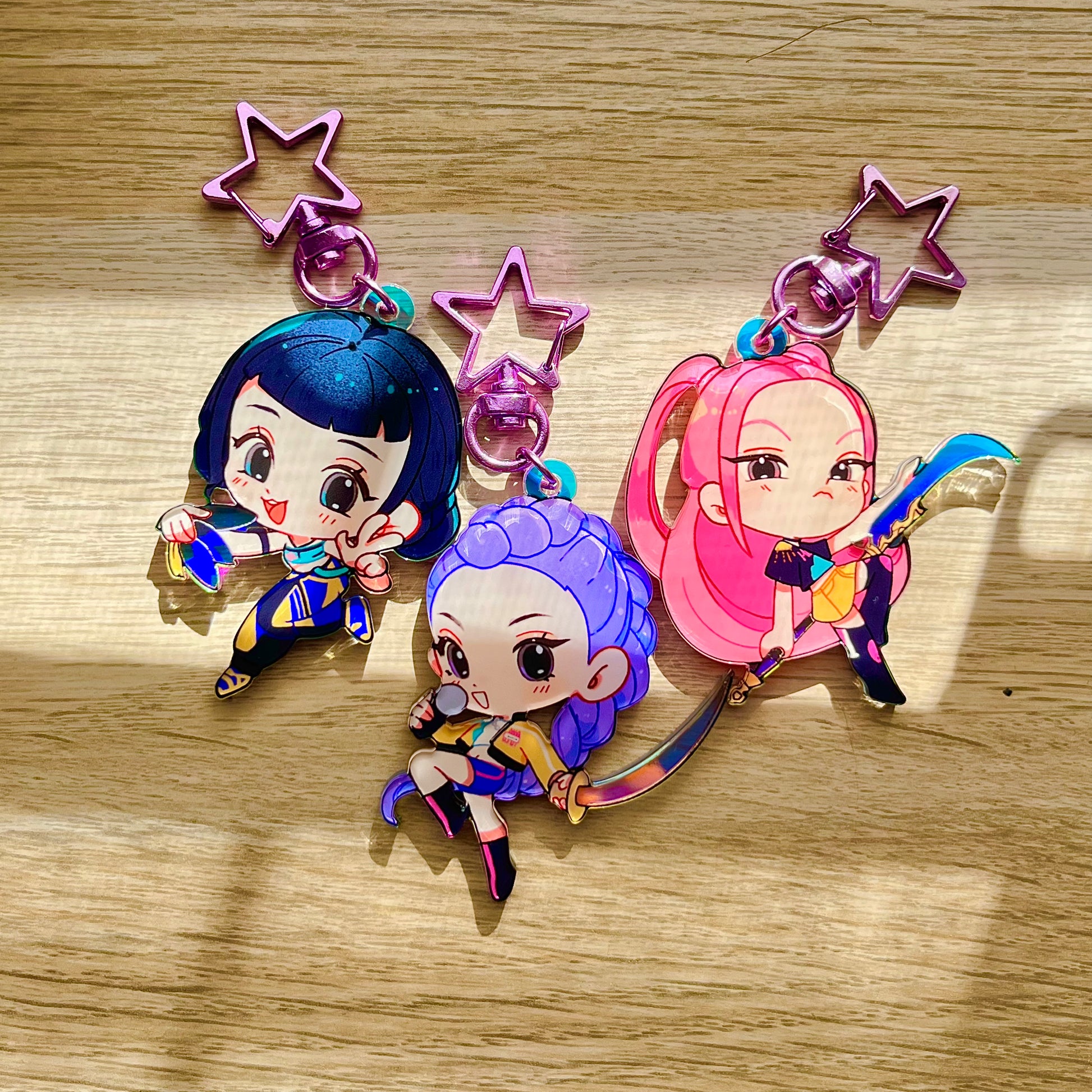 HUNTRIX acrylic charms Elina's art
